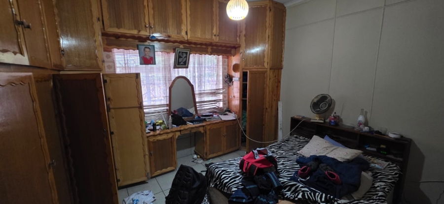 5 Bedroom Property for Sale in Elandia North West